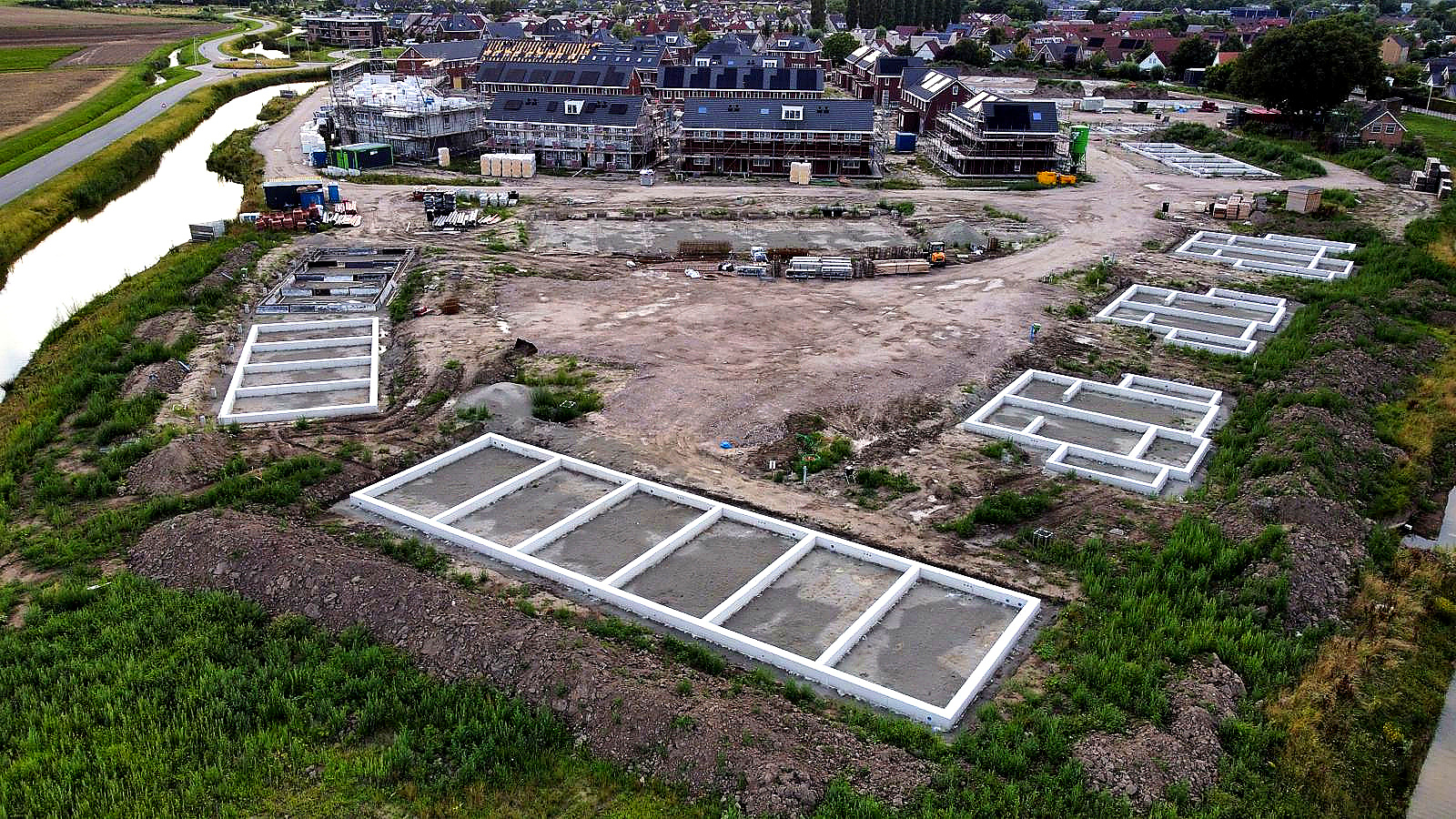 Land van Es — aerial hoofdbeeld
